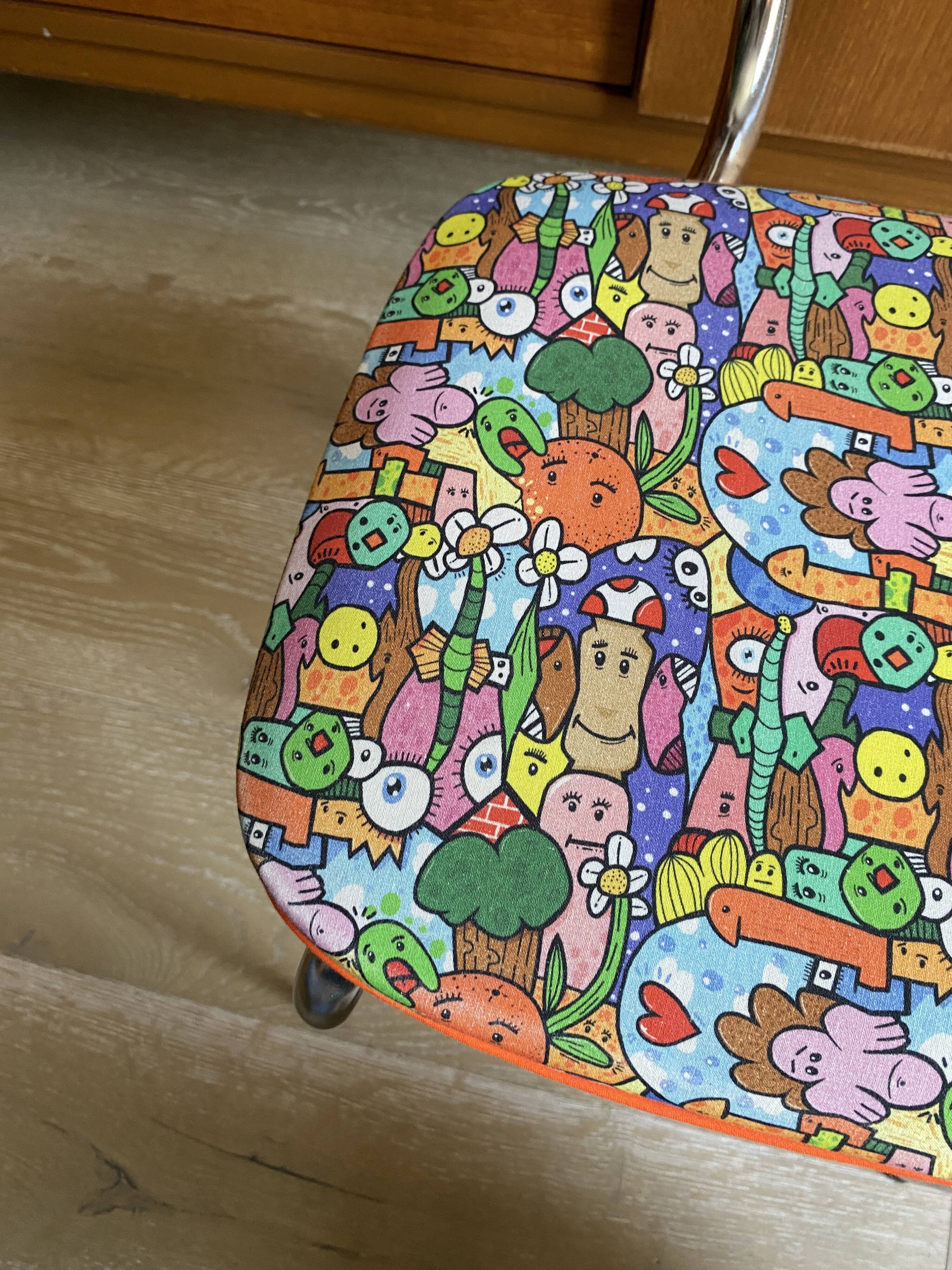 Reupholstered antique chair - Jigé limited edition