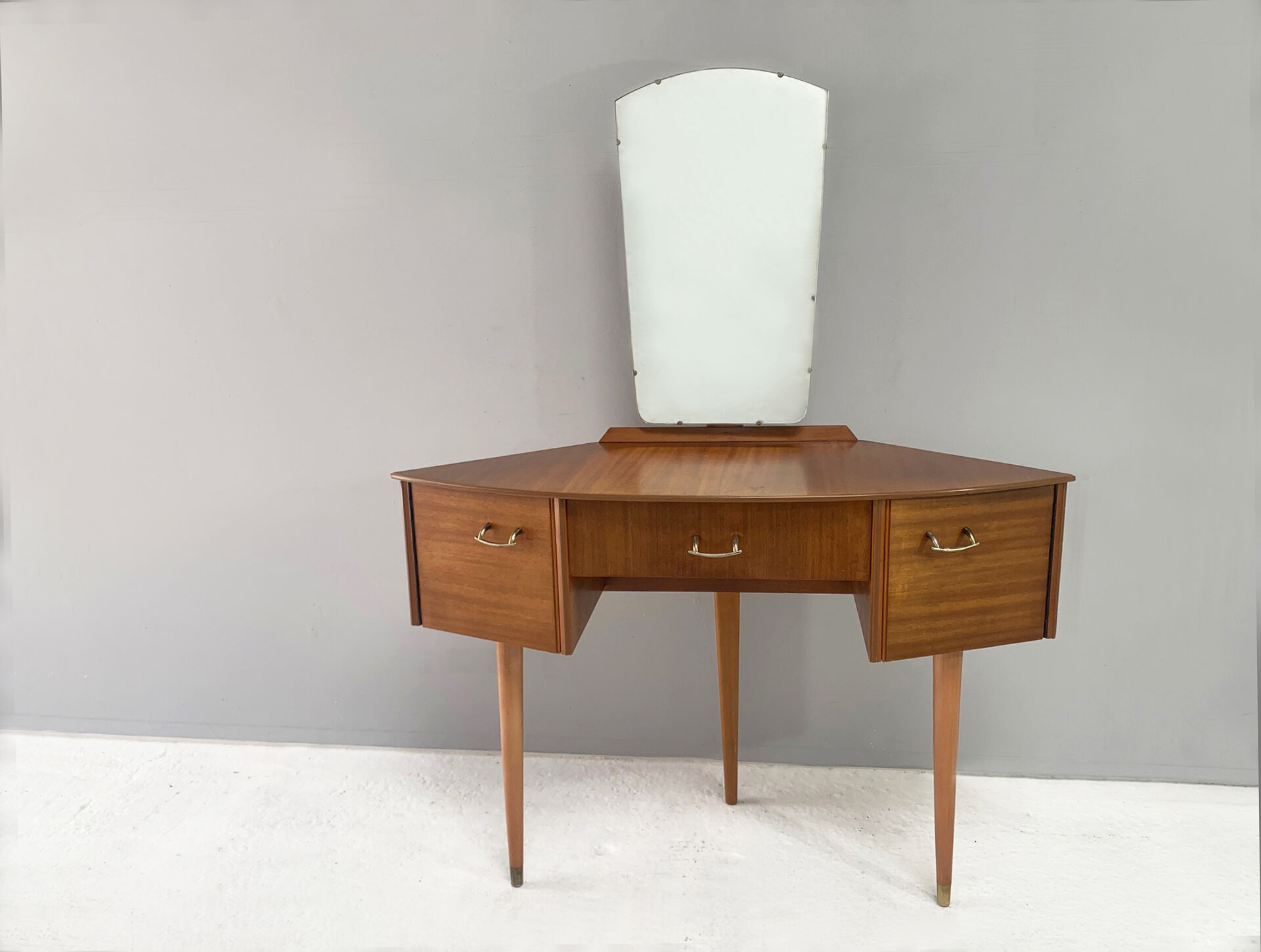 Dressing table by Avalon 1960