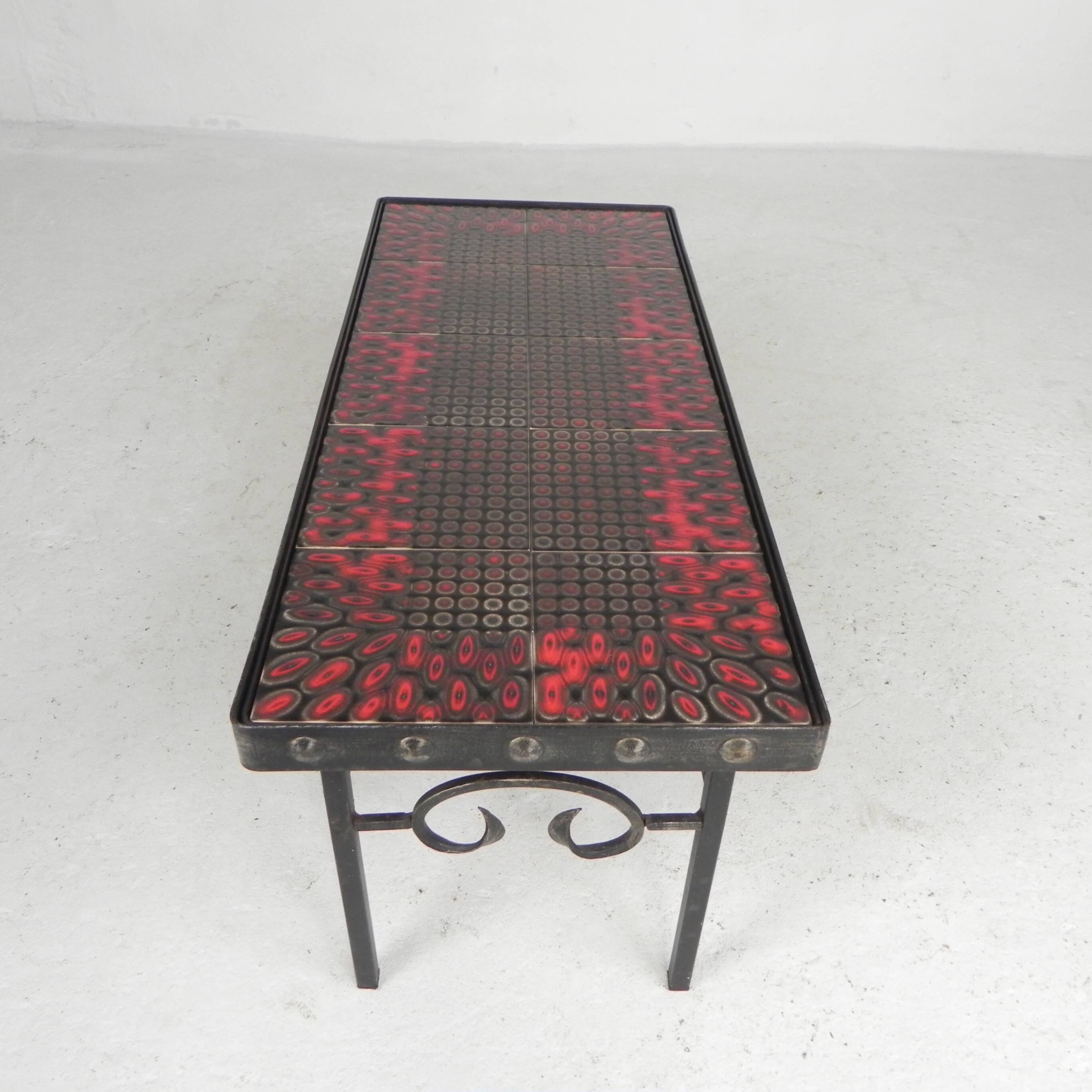 Brutalist mid-century tiled table, with 10 tiles and steel frame, 1960s.