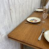 Scandinavian table