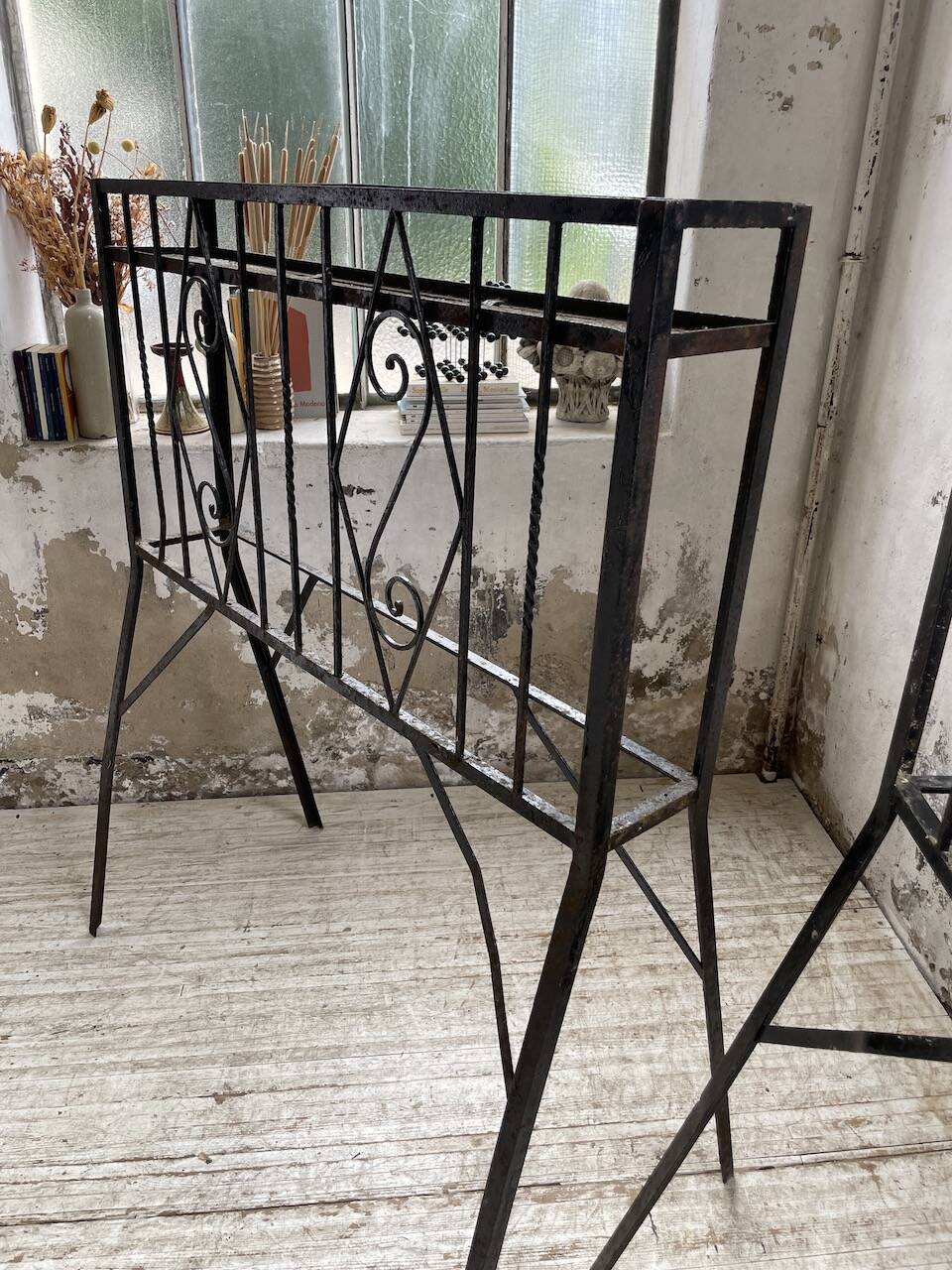 1930s outdoor planters