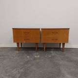 Paire de tables de chevet années 1970