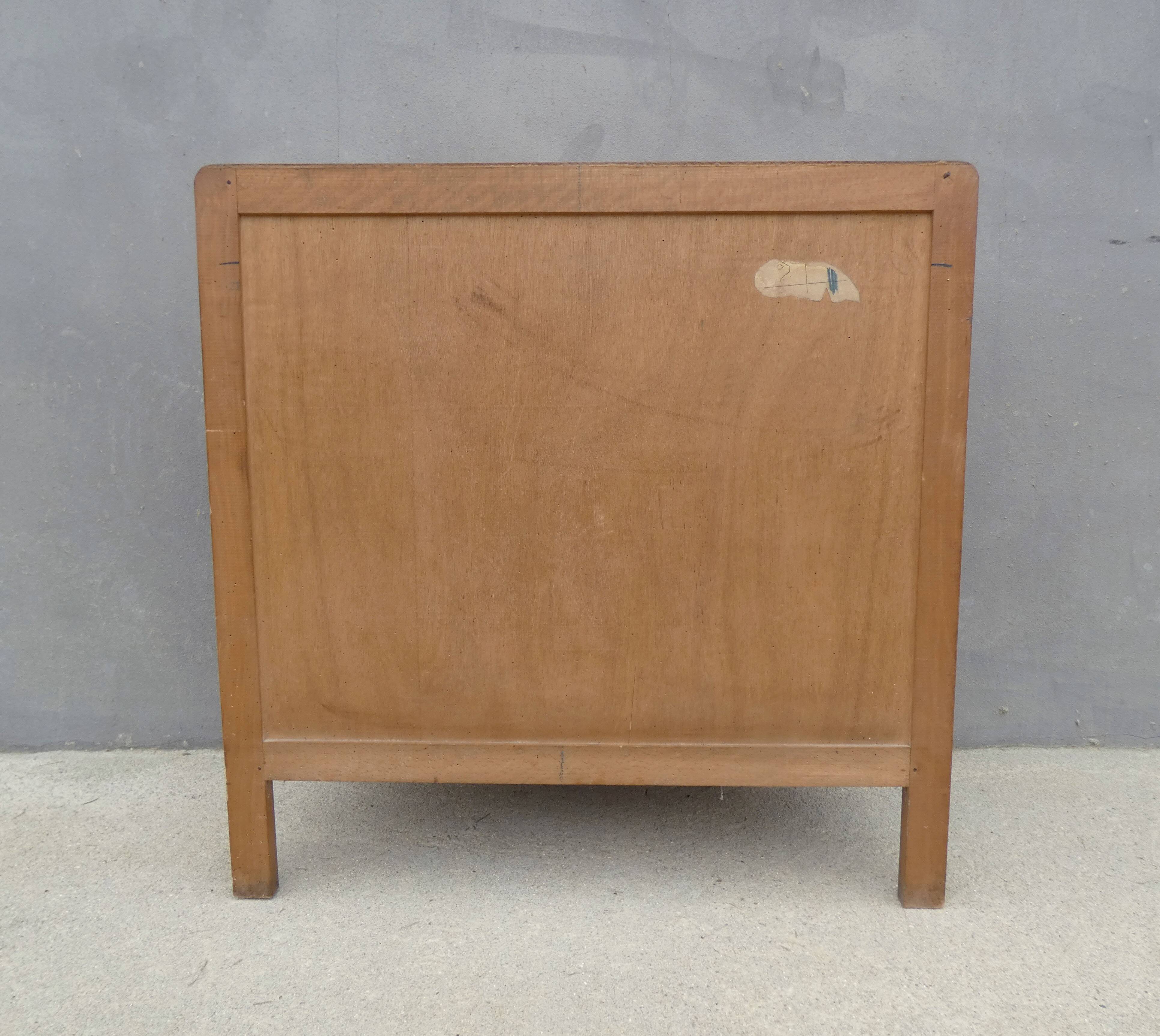 commode vintage en bois pieds compas