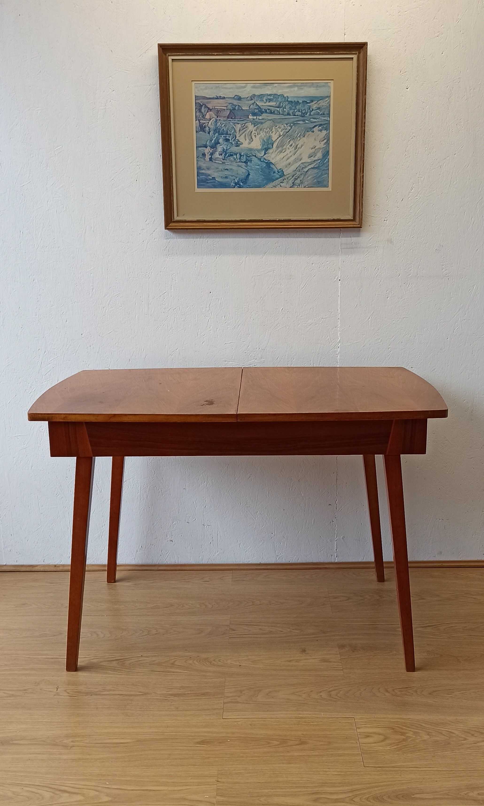 Modernist extendable dinning table  Bilea  of the 1960s.