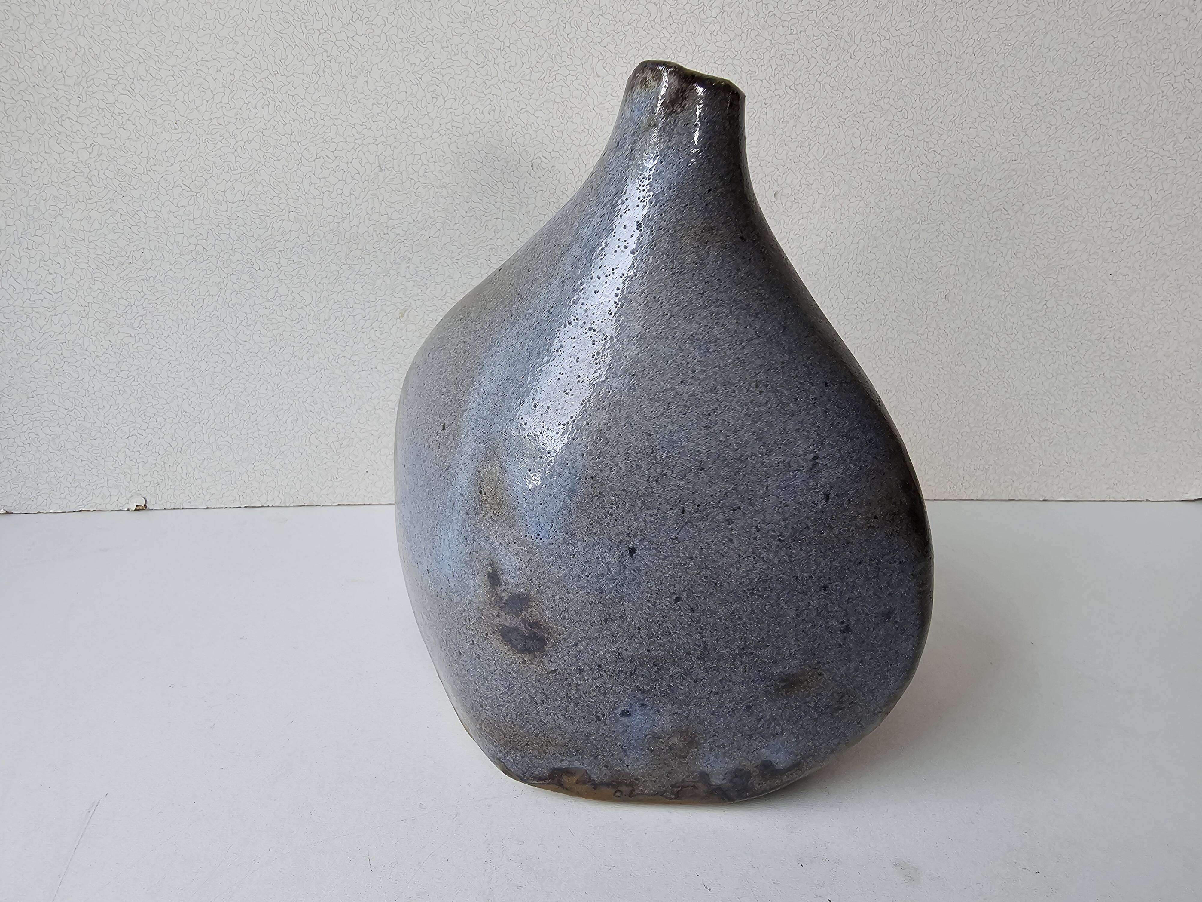 Grey glazed ceramic free-form vase - Height 17cm