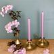 Lot de 2 bougeoirs anciens en laiton