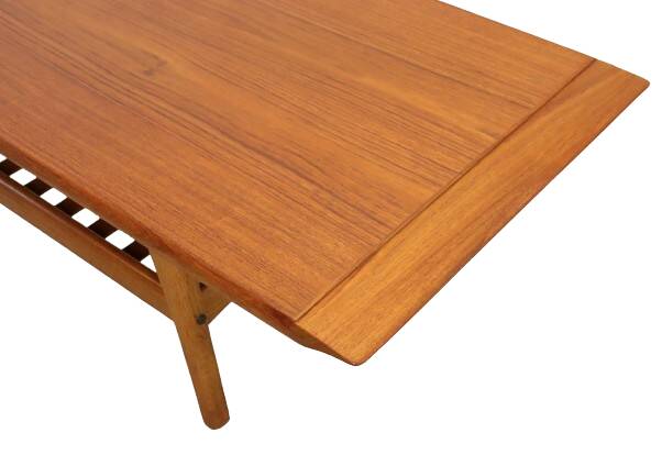 Mid Century teak Salontafel 'Bassen'