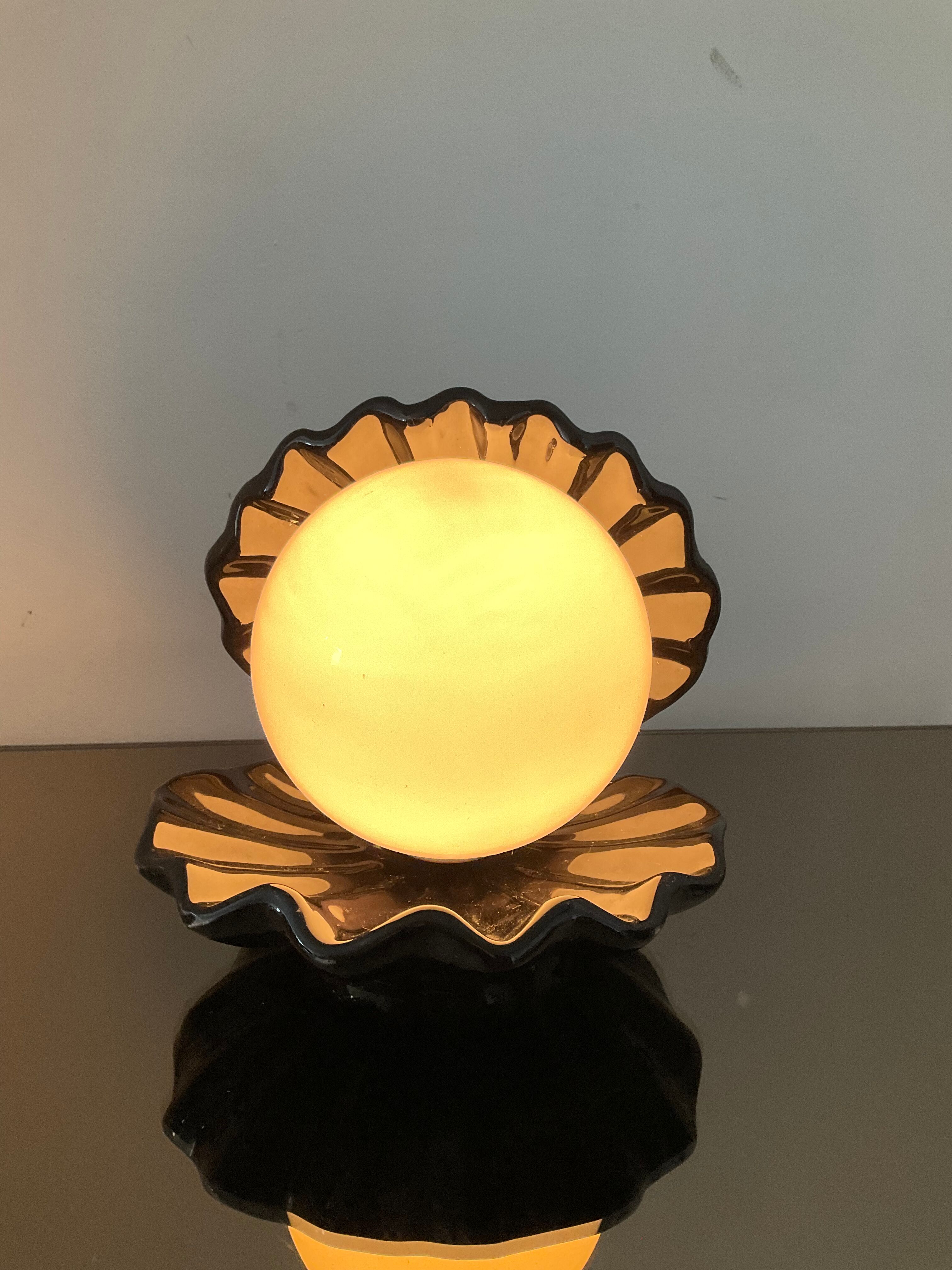 Vintage shell lamp from the 70s-80s