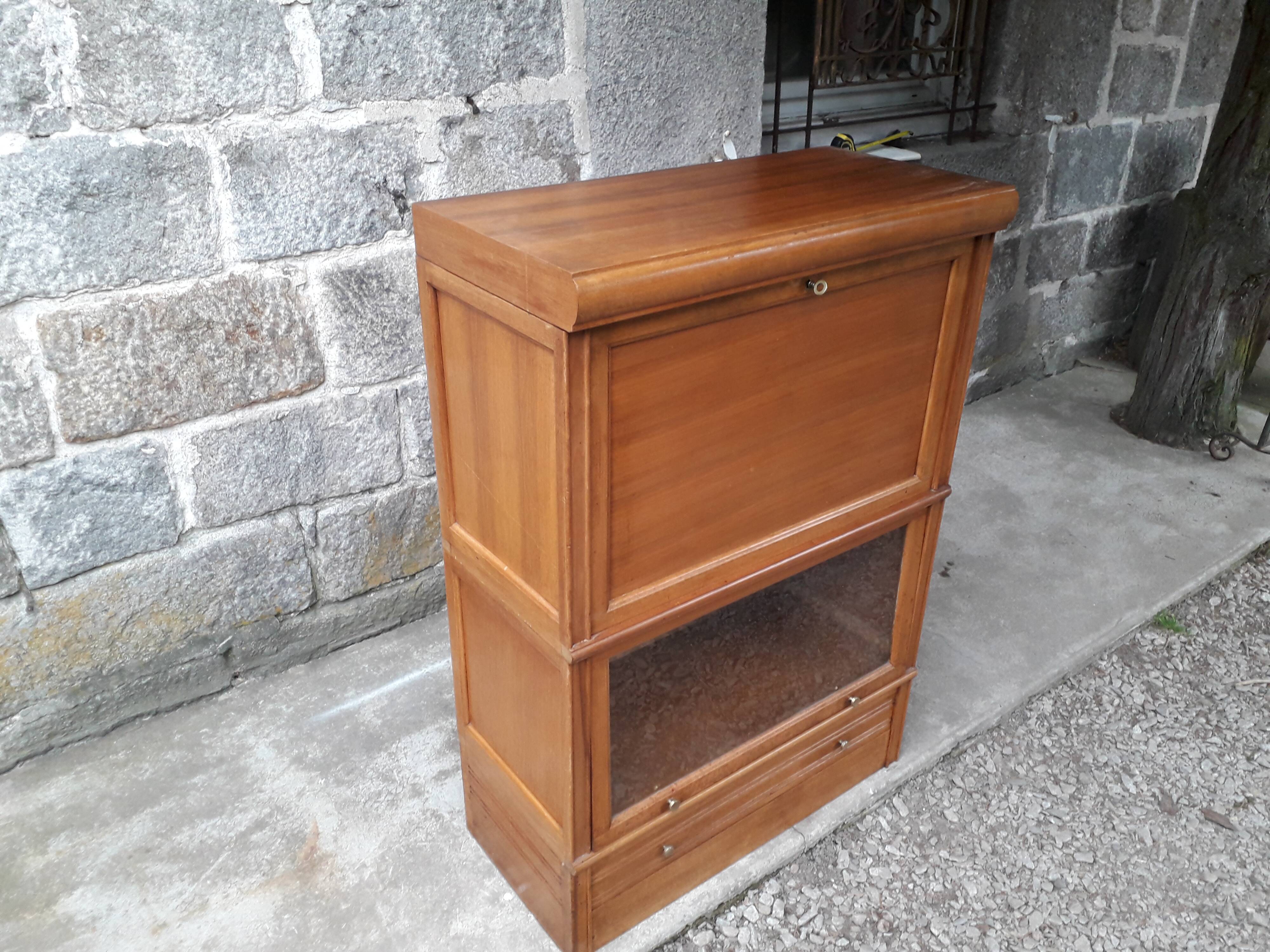 MD storage furniture