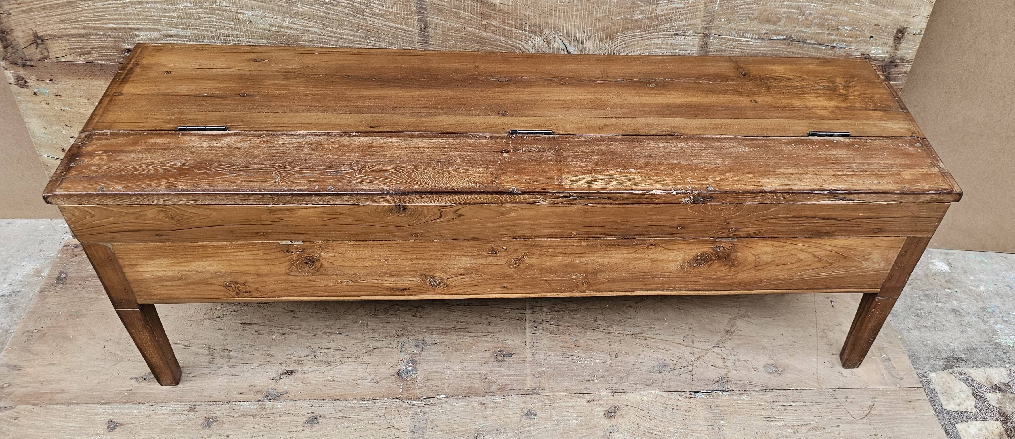 Old bench - Burmese teak chest