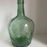 Set of 18 decorative items