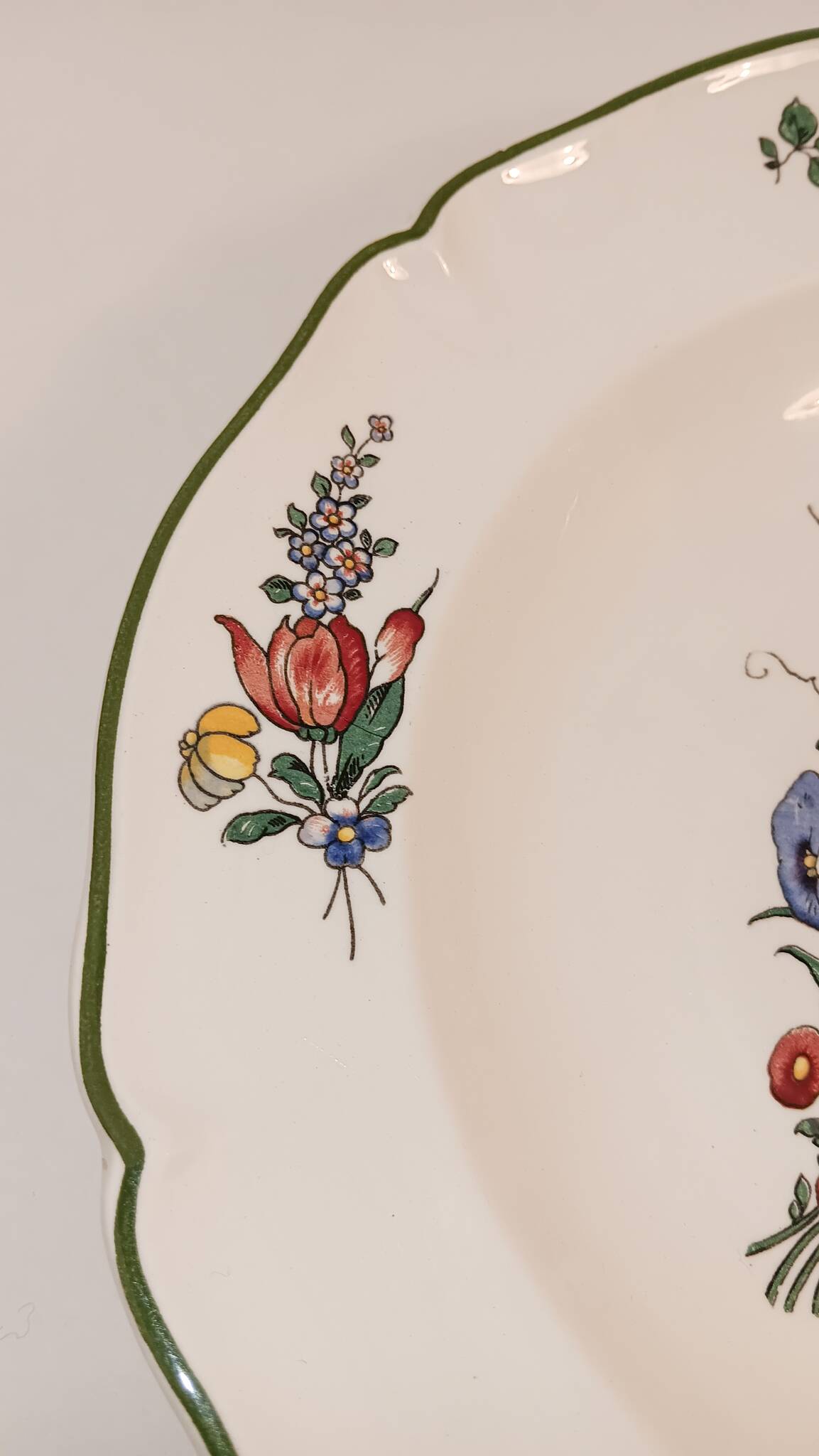 Villeroy & Bosch soup plate - Tulip and flowers