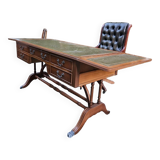 Bureau de notaire - style anglais