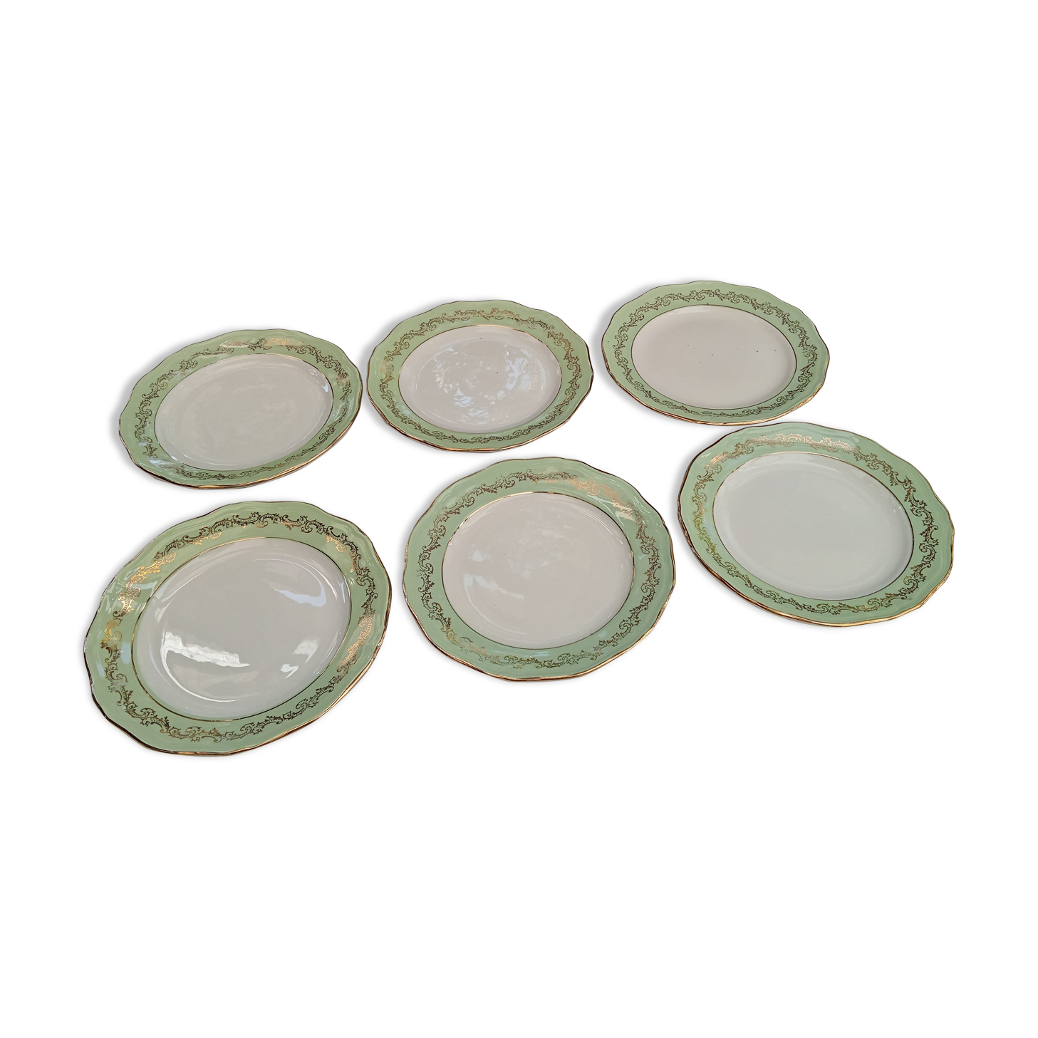 6 old L'Amandinoise dessert plates
