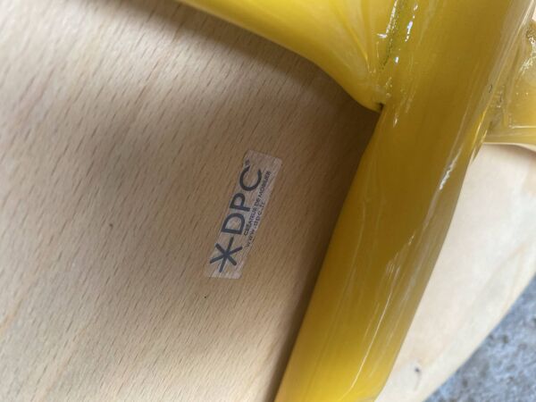 Tabouret Industriel Ancien DPC Tube Métal Jaune + Assise Bois Vintage