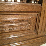 Old planter planter outside wooden box around 1900