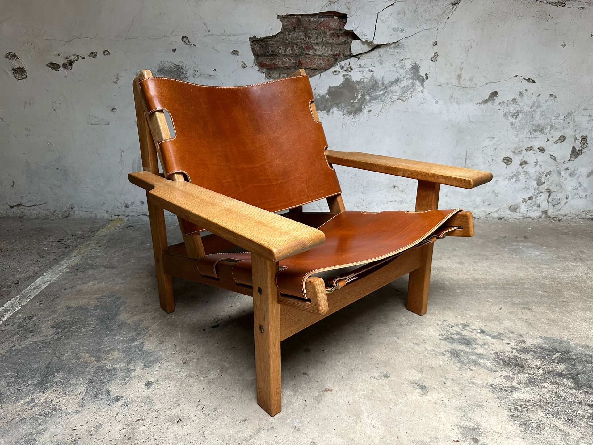 Fauteuil de chasse Kurt Østervig design danois chêne cuir
