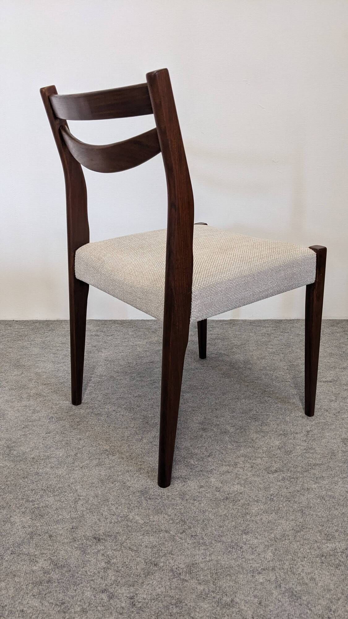 Set of 6 Scandinavian style teak chairs, France circa 1970.
