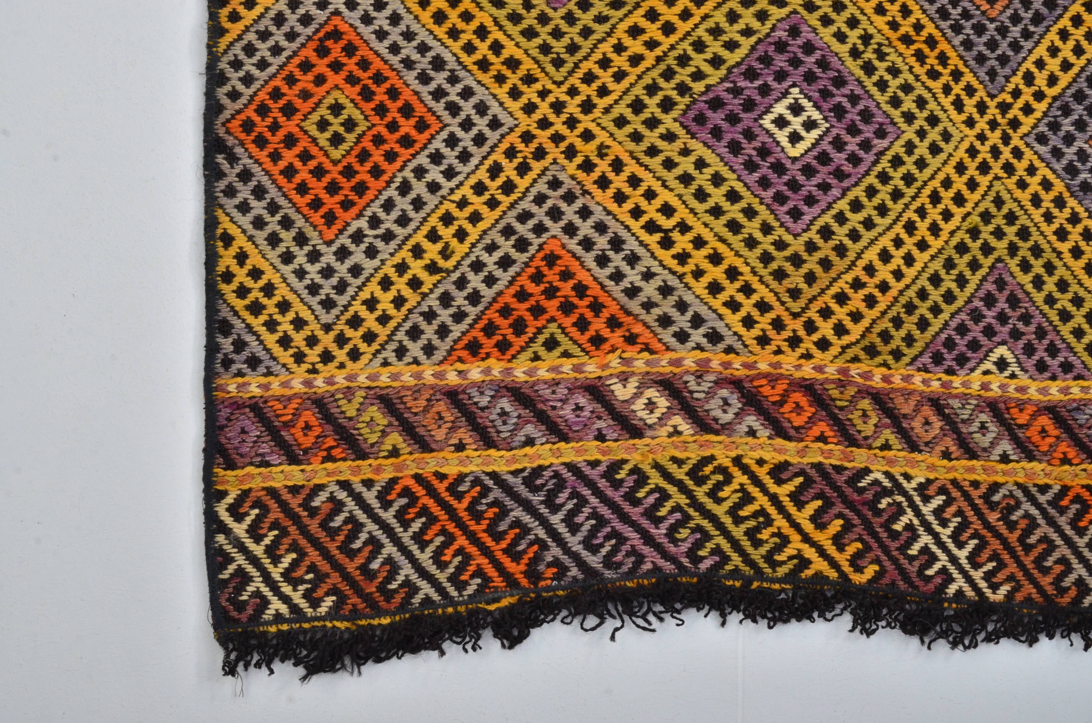 Handwoven Turkish Neutral Kilim sku 3400