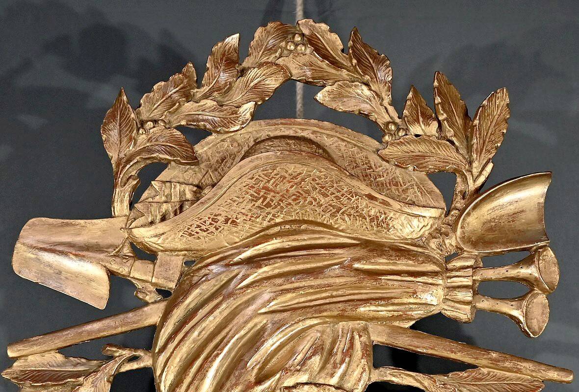 Important gilded wooden mirror, Louis XV period – 1768