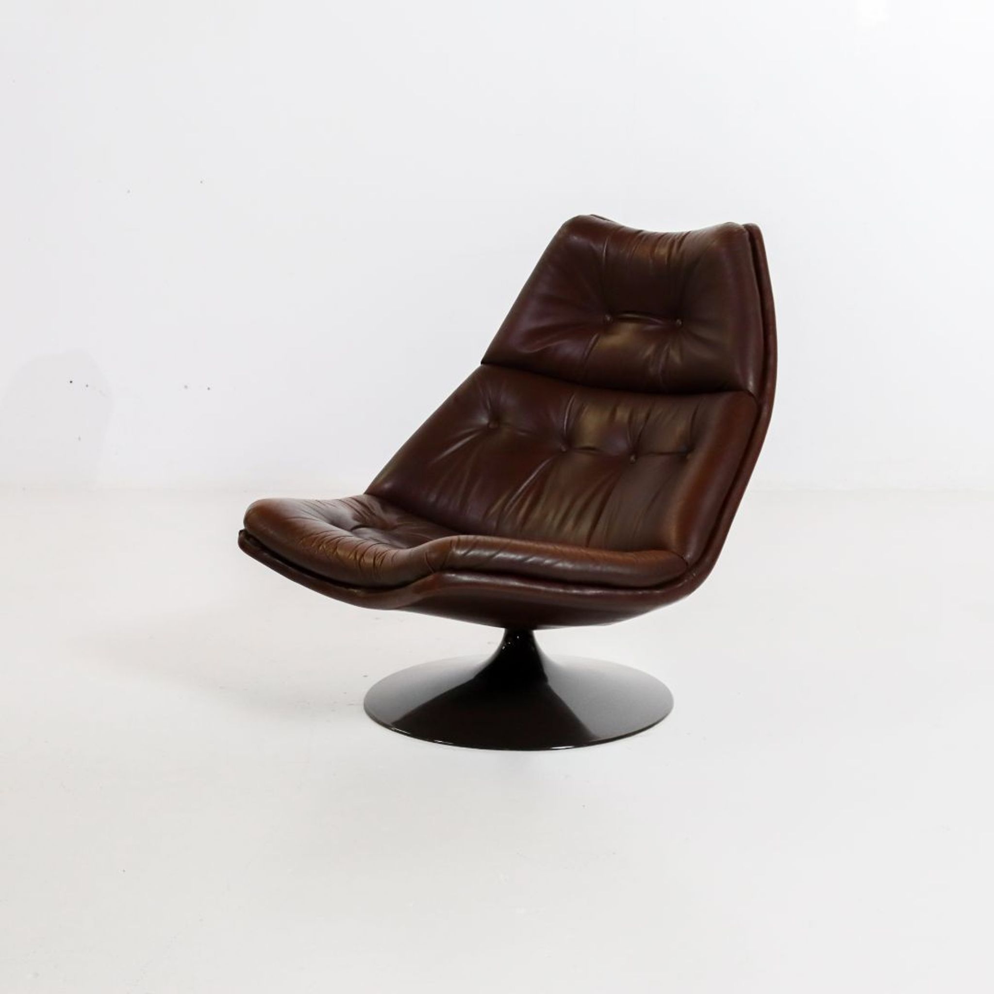 Leather F511 Lounge Chair by Geoffrey Harcourt for Artifort 1960s