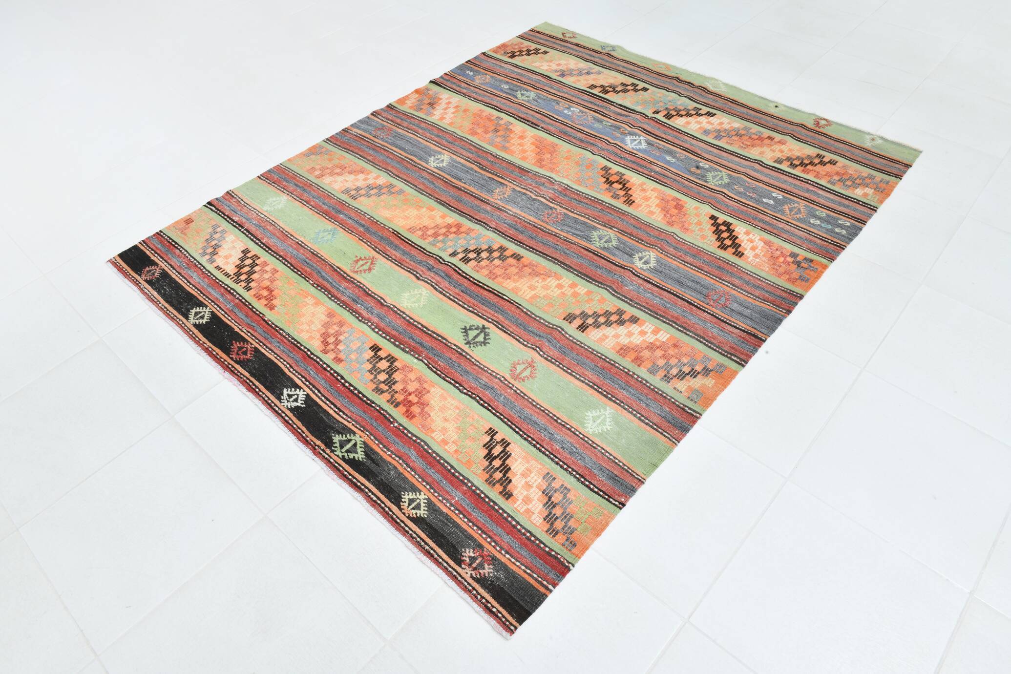 6x7 Handknotted Wool Kilim Rug, 169x211Cm