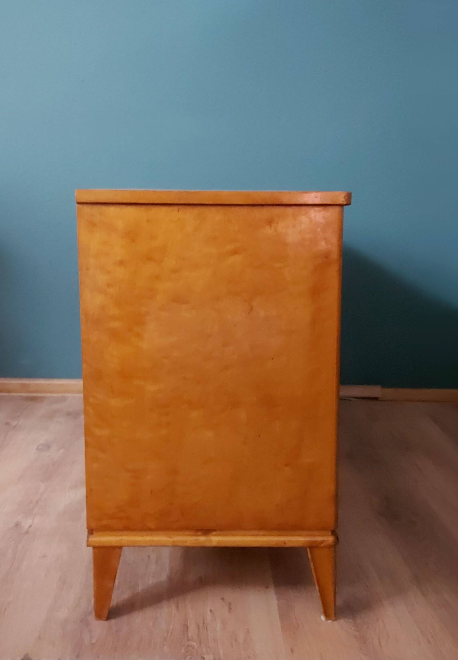 Commode à tiroirs rayonnante en bouleau, Danemark, années 1950