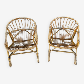 Pair of shell rattan armchairs