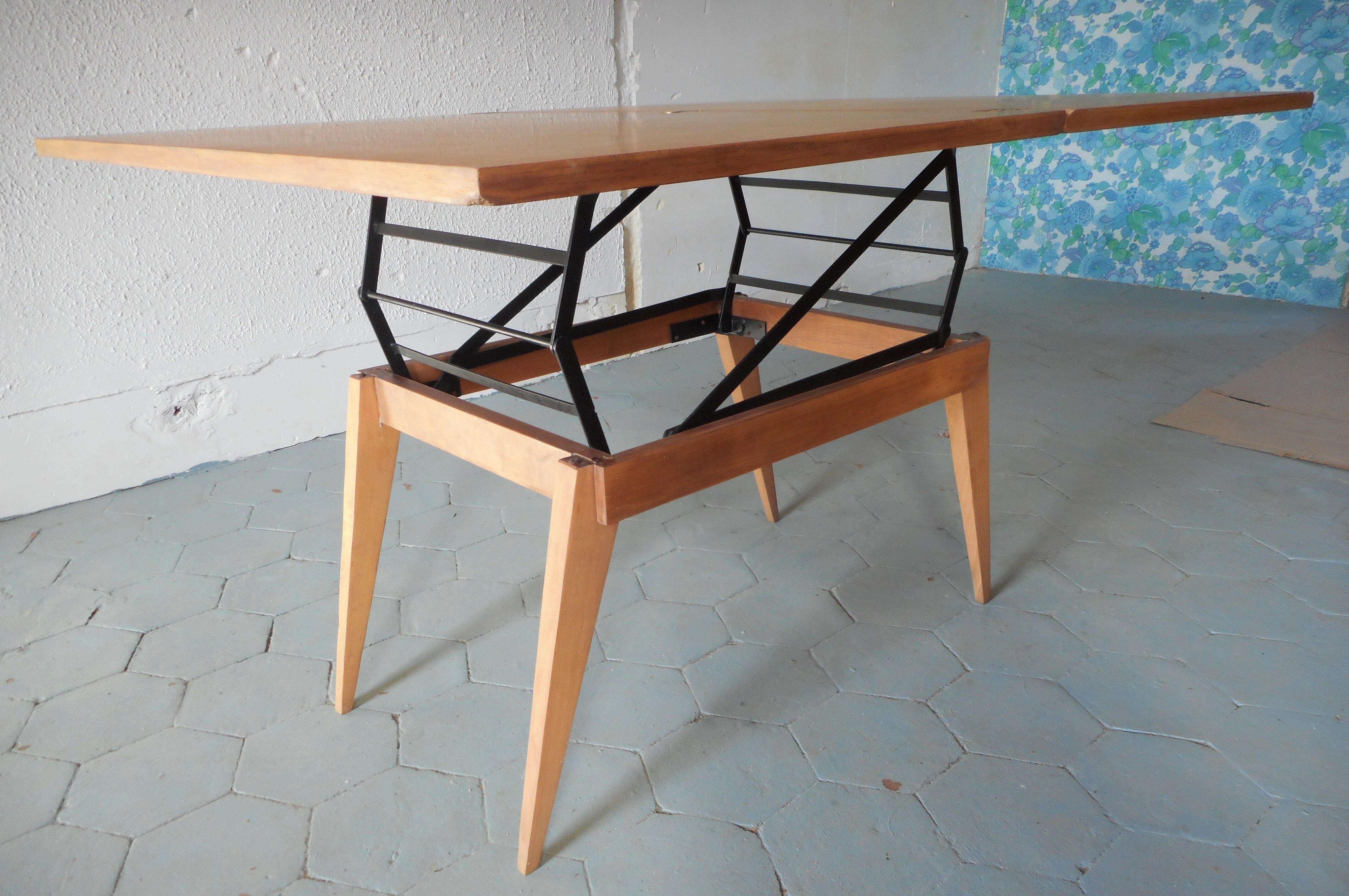 Albert Ducrot modular table