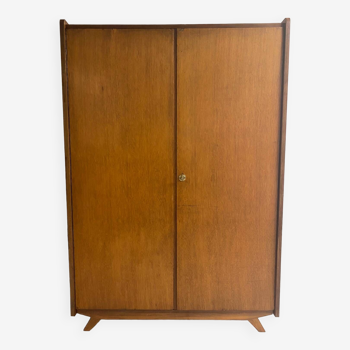 Armoire vintage pieds compas