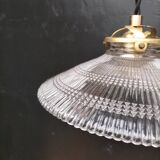 Suspension en verre holophane