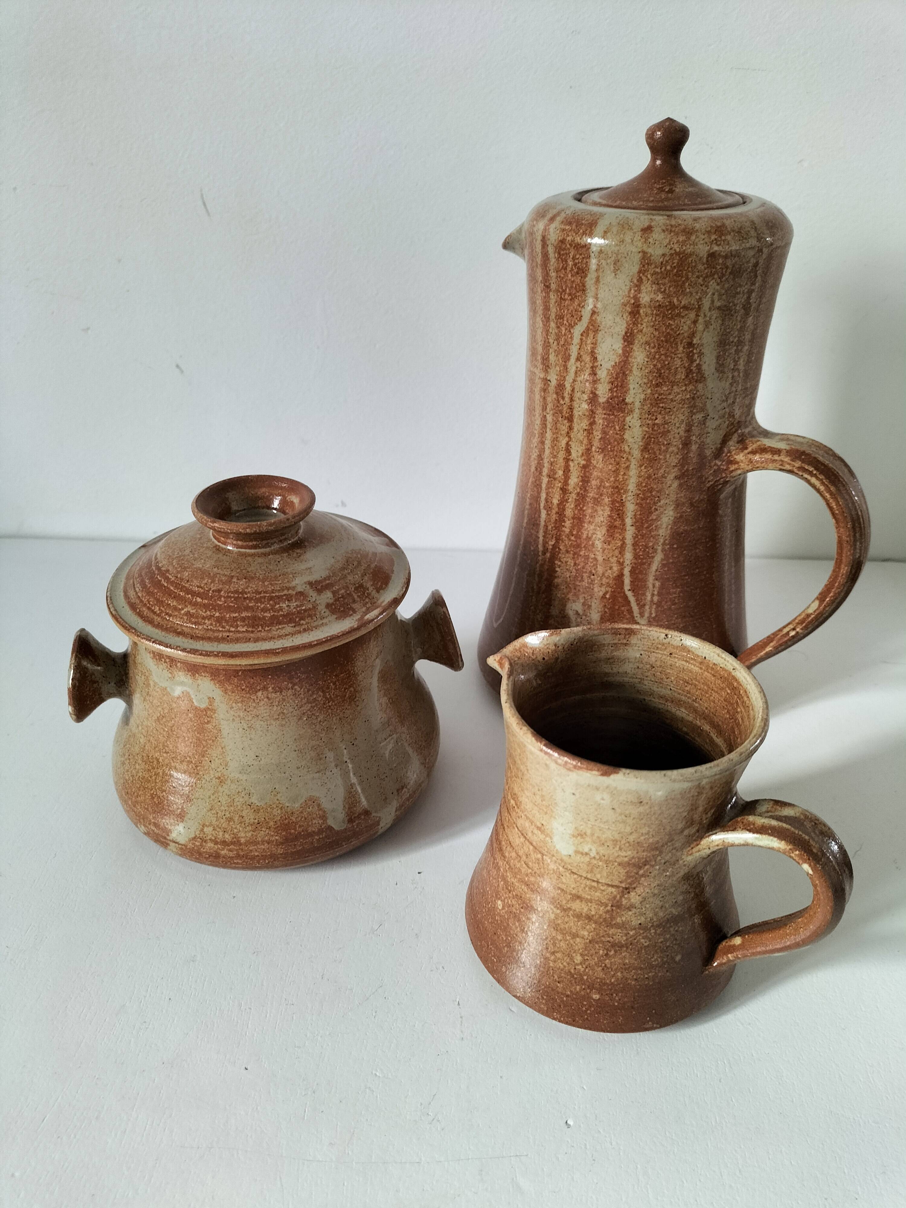 Stoneware coffee service signed Daniel Auger, Puisaye (Burgundy), 1970s