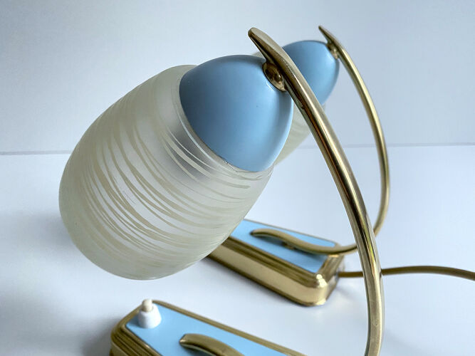 Paire de lampes de table vintage années 50, bleu, laiton, opaline