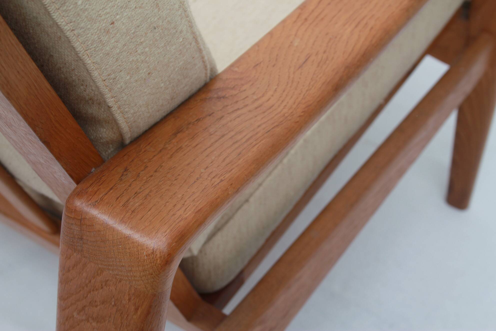 1960s armchair in oak, Arne Wahl Iversen für Komfort