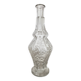 Carafe ancienne en verre moulé