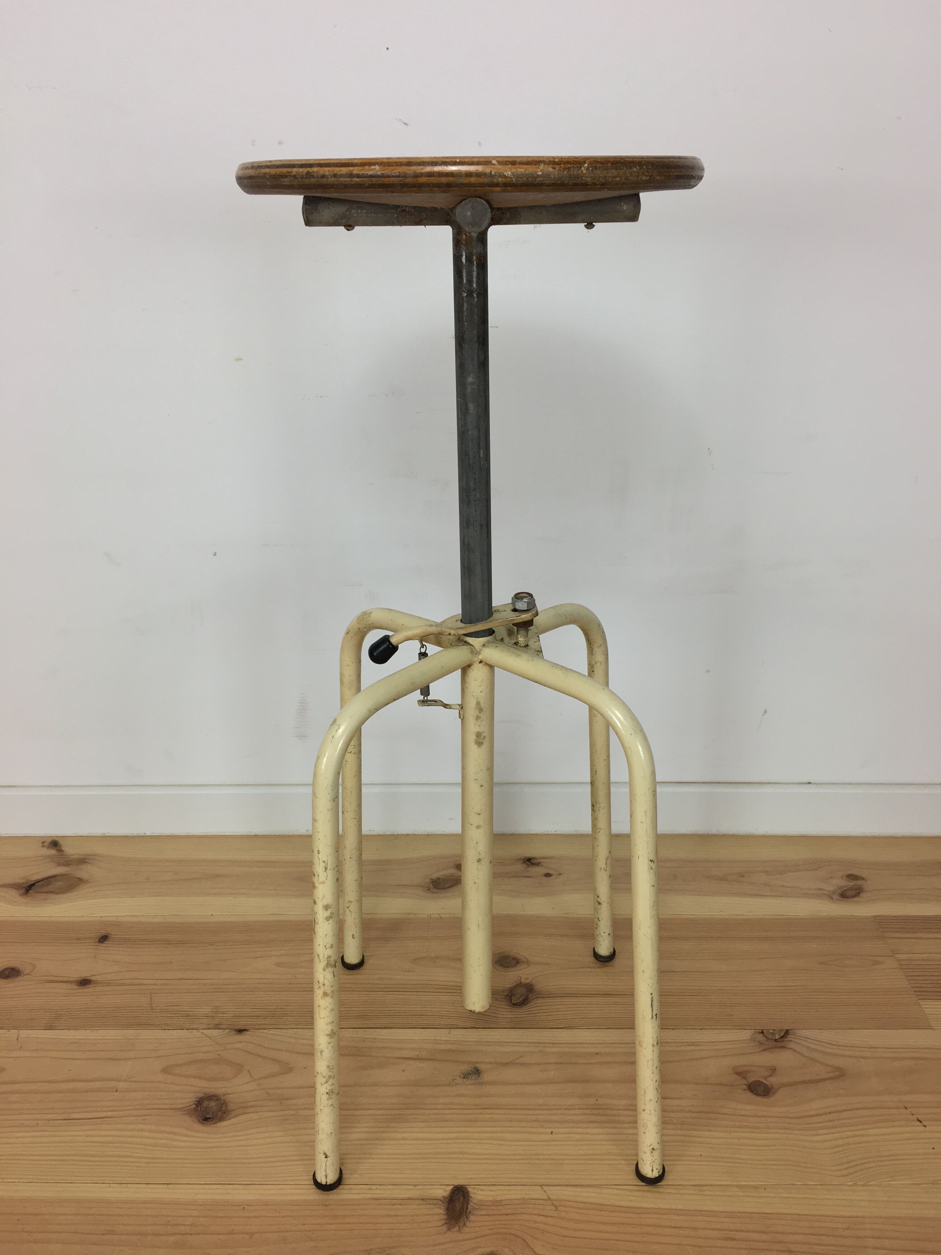 Workshop stool with system, metal and wood, adjustable industrial style