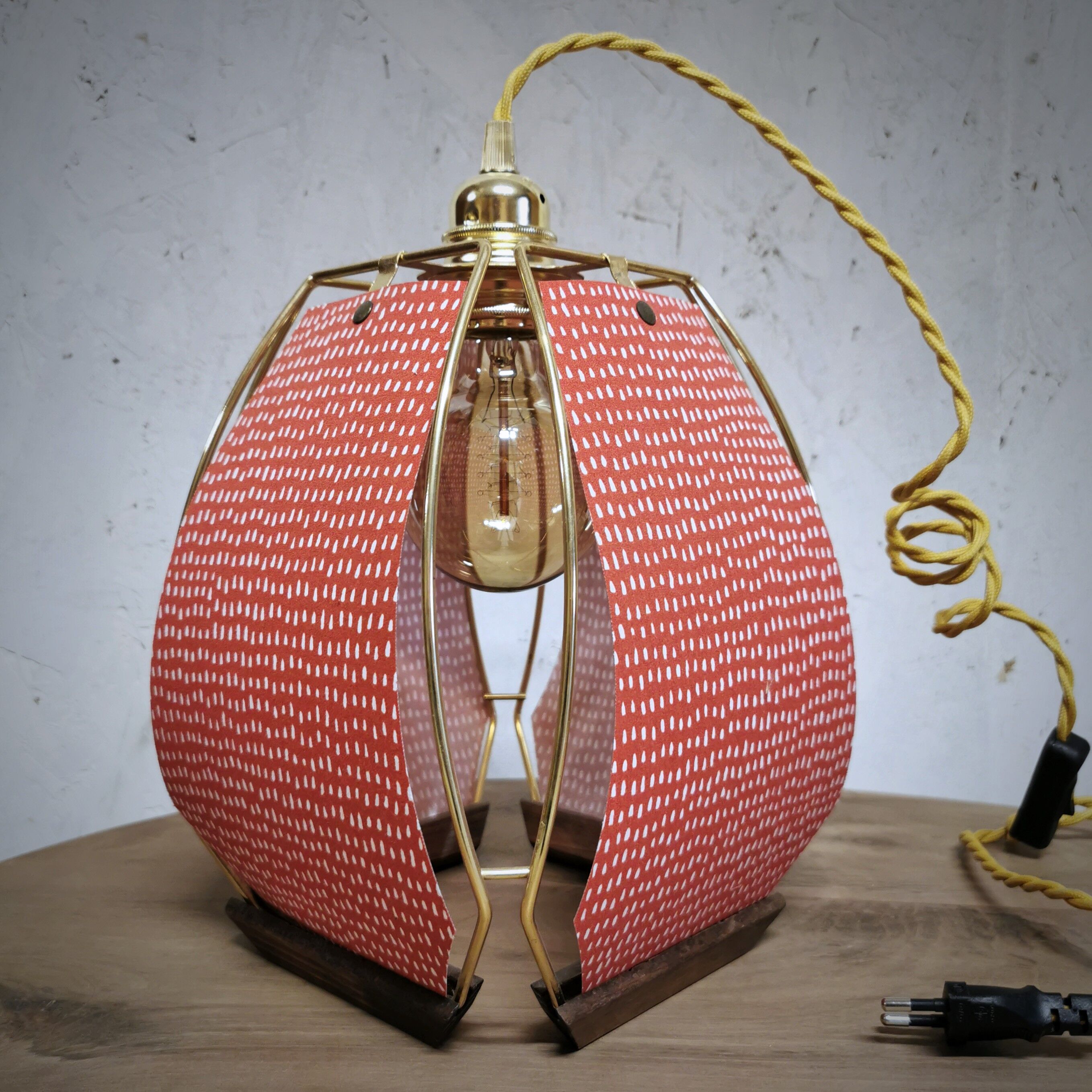 Suspension metal structure 4 panels