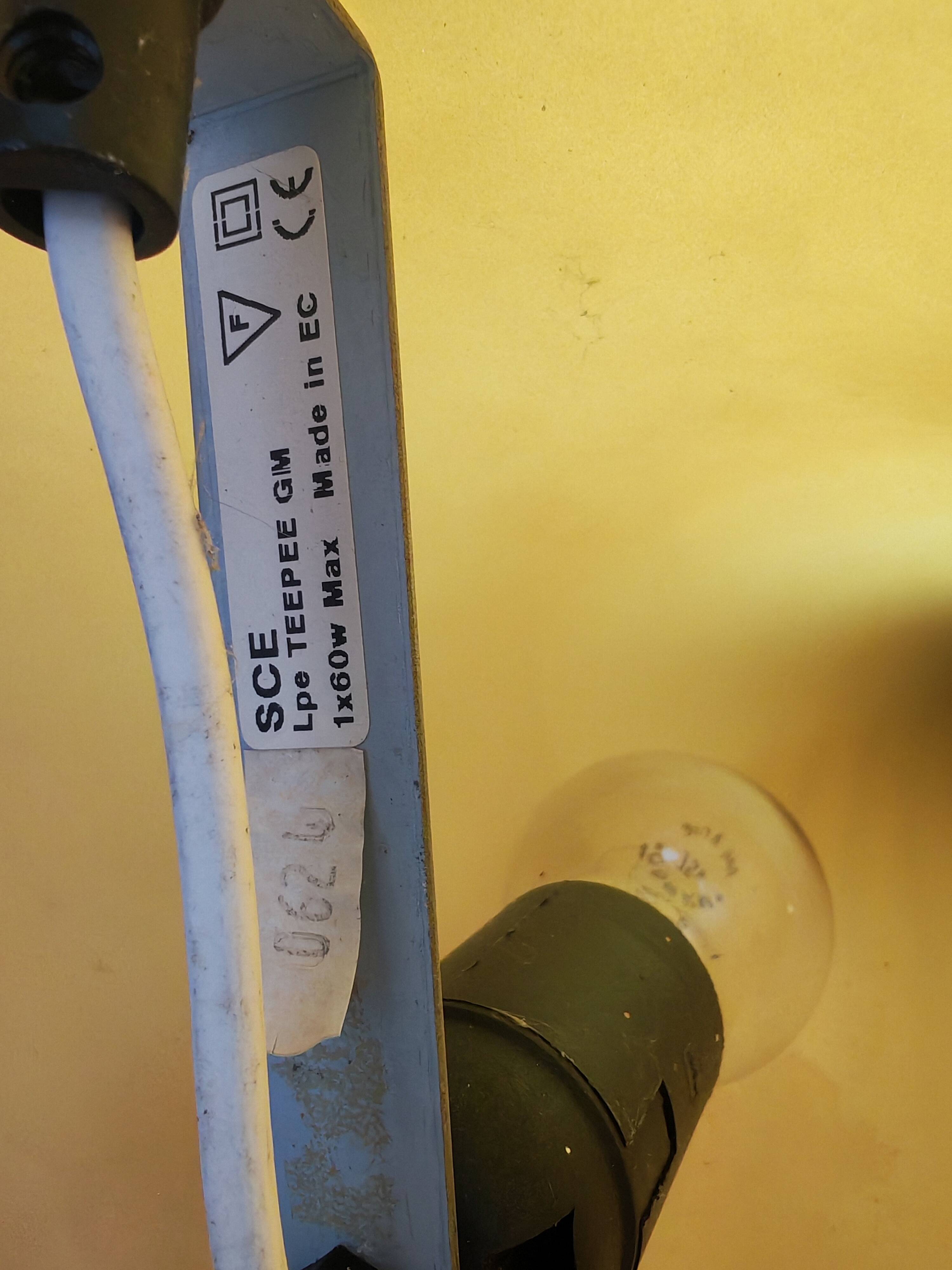 Lampe Teepee, années 80