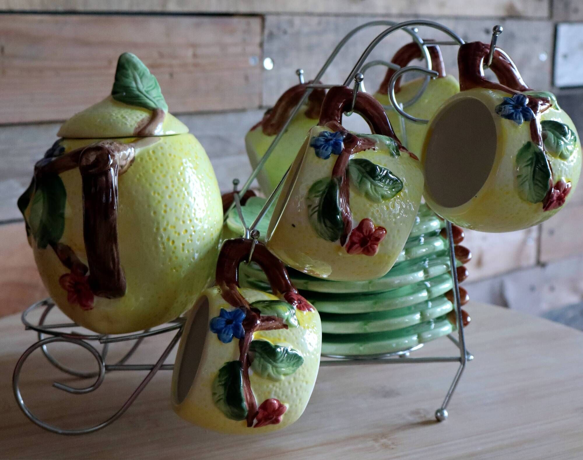 Tea / coffee service in earthenware "Lemon" on display – 15 pieces