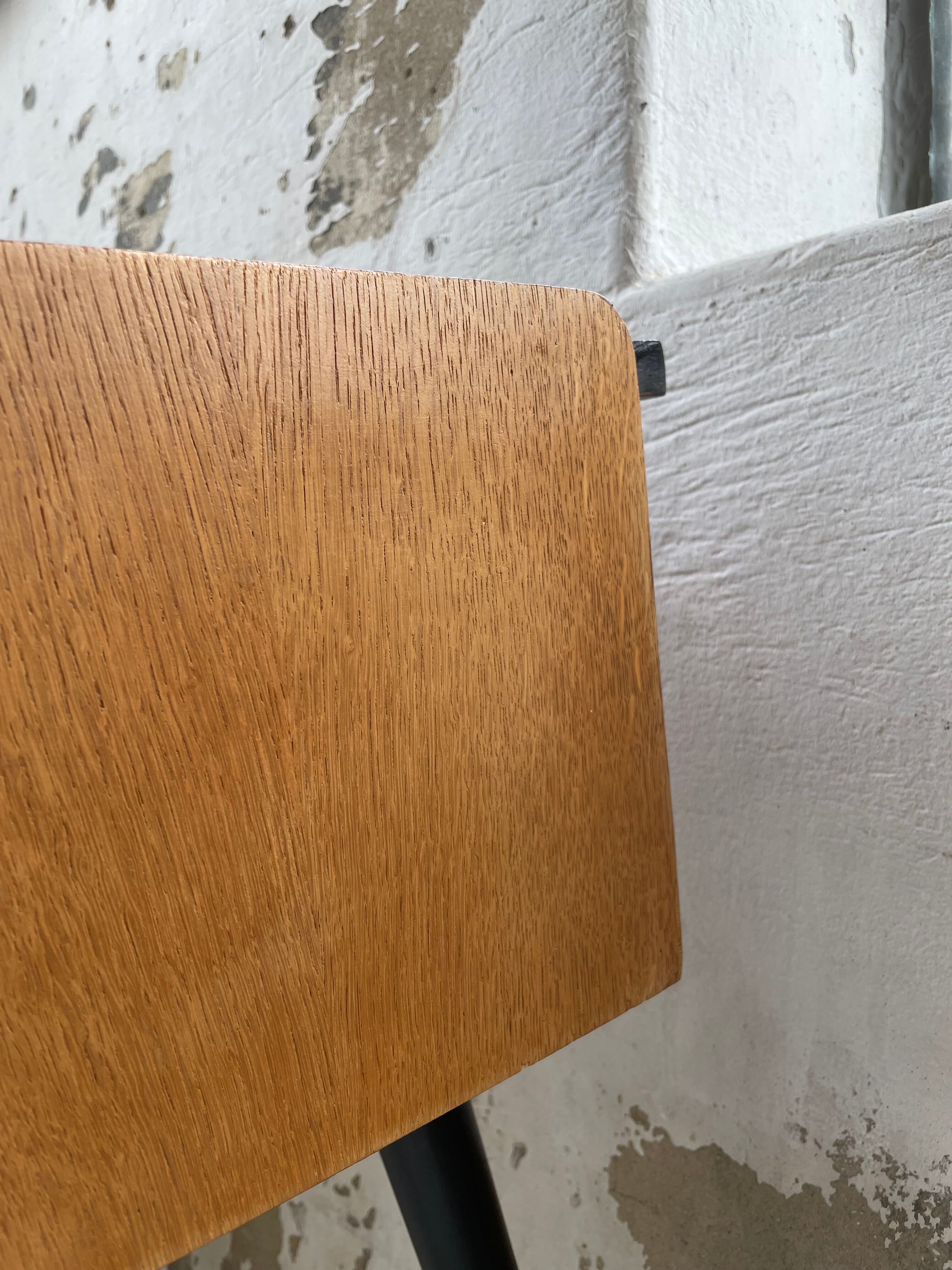 Console desktop feet compass 60s