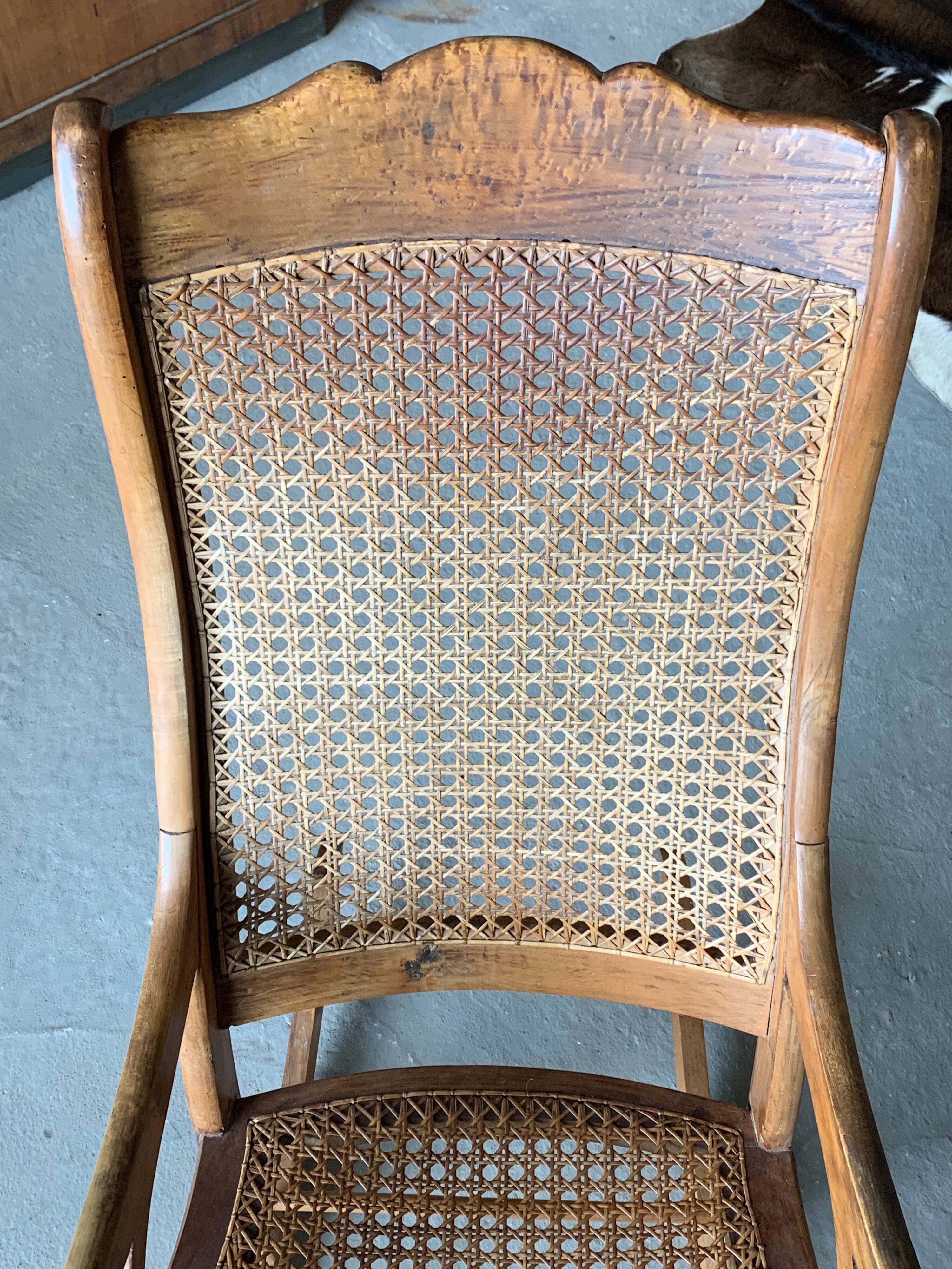 rocking-chair - wood and canning