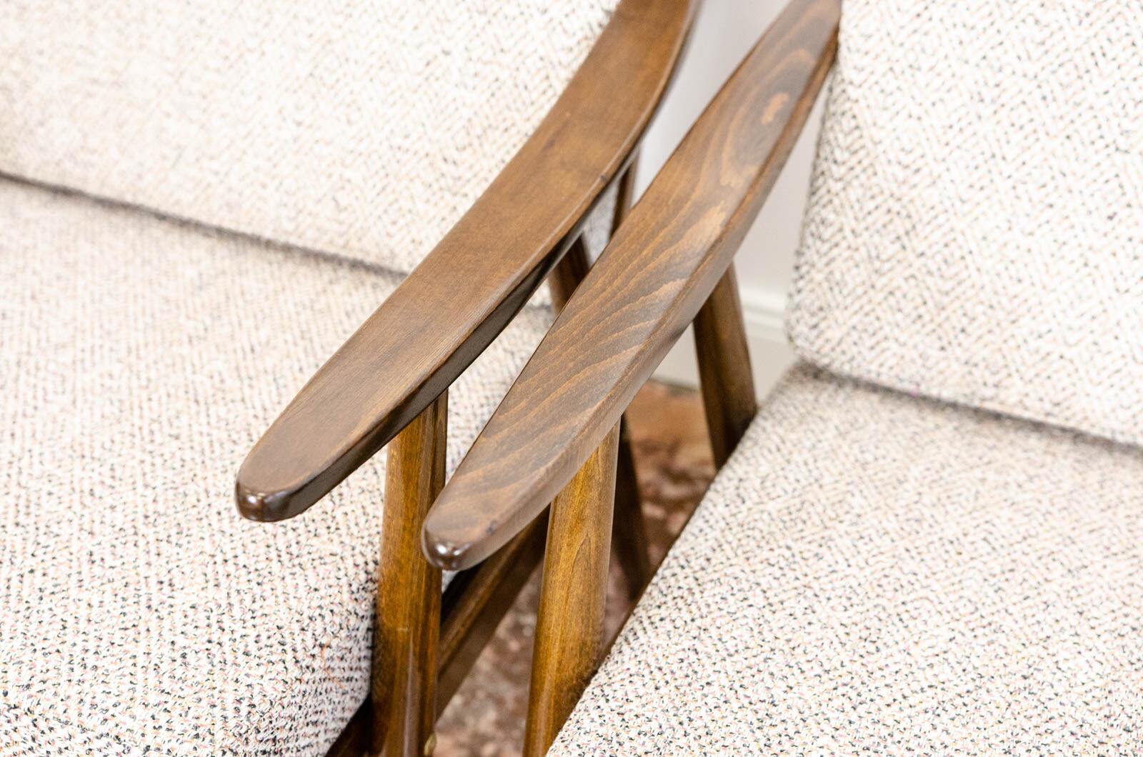 Paire de fauteuils du milieu du siècle années 1960