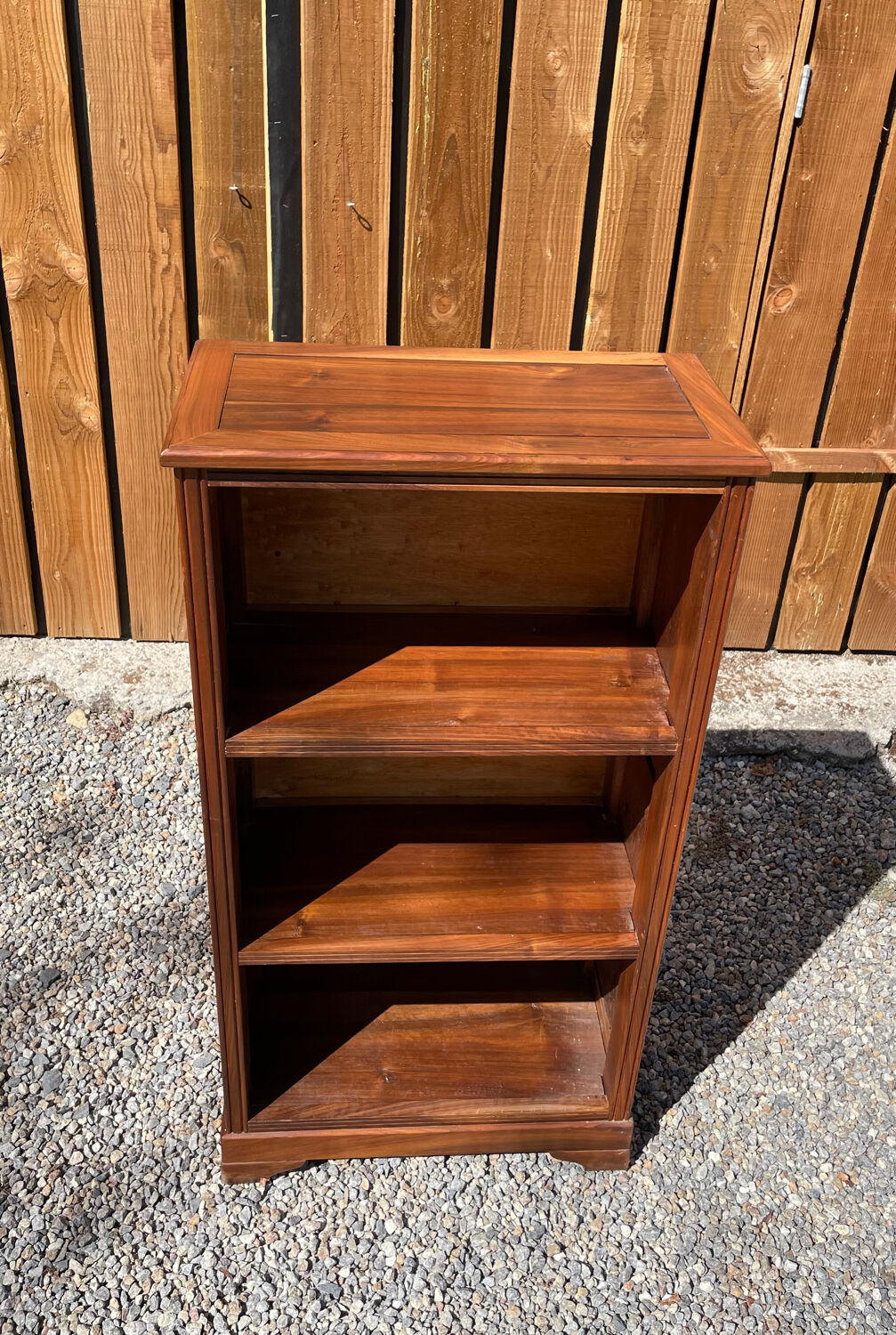 Bibliothèque vintage en bois