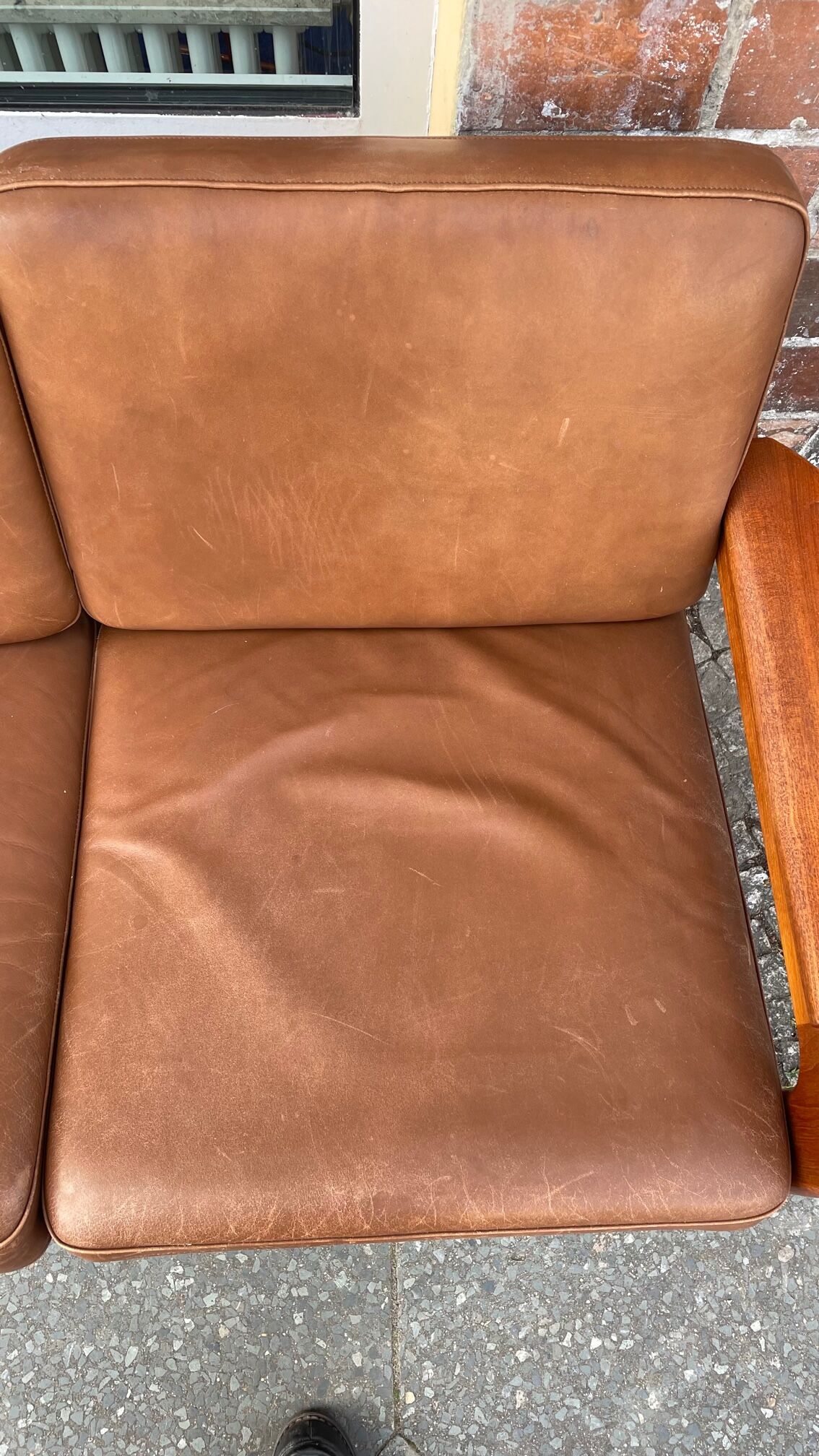 Scandinavian teak and leather sofa from the 70s