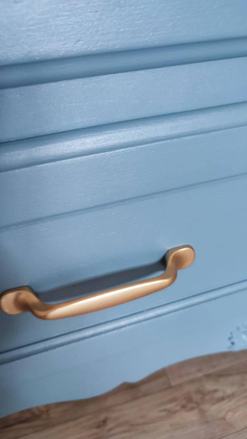 RELOUKEE SOLID WOOD CHEST OF DRAWERS