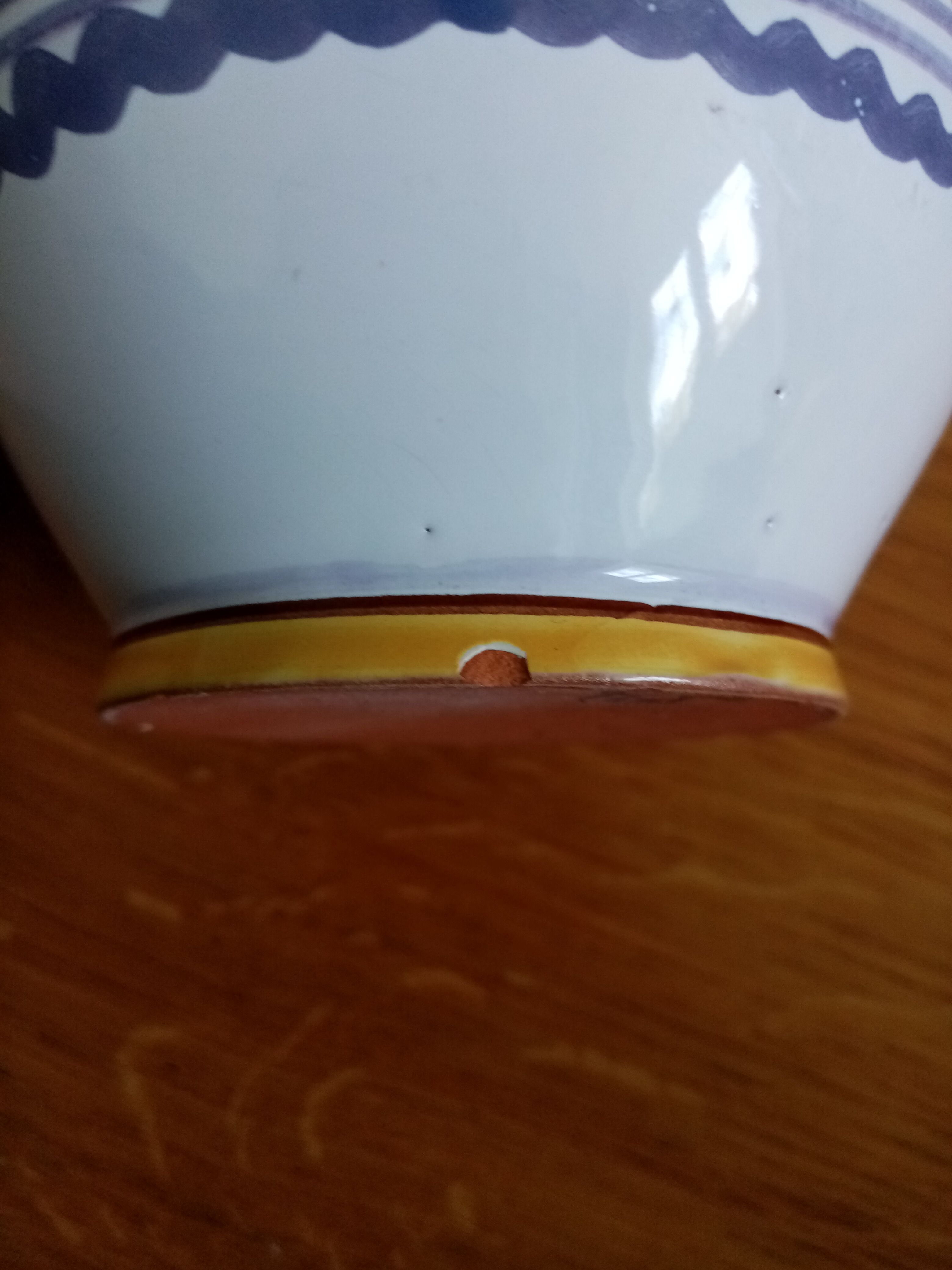Enamelled ceramic vase with hand-painted décor