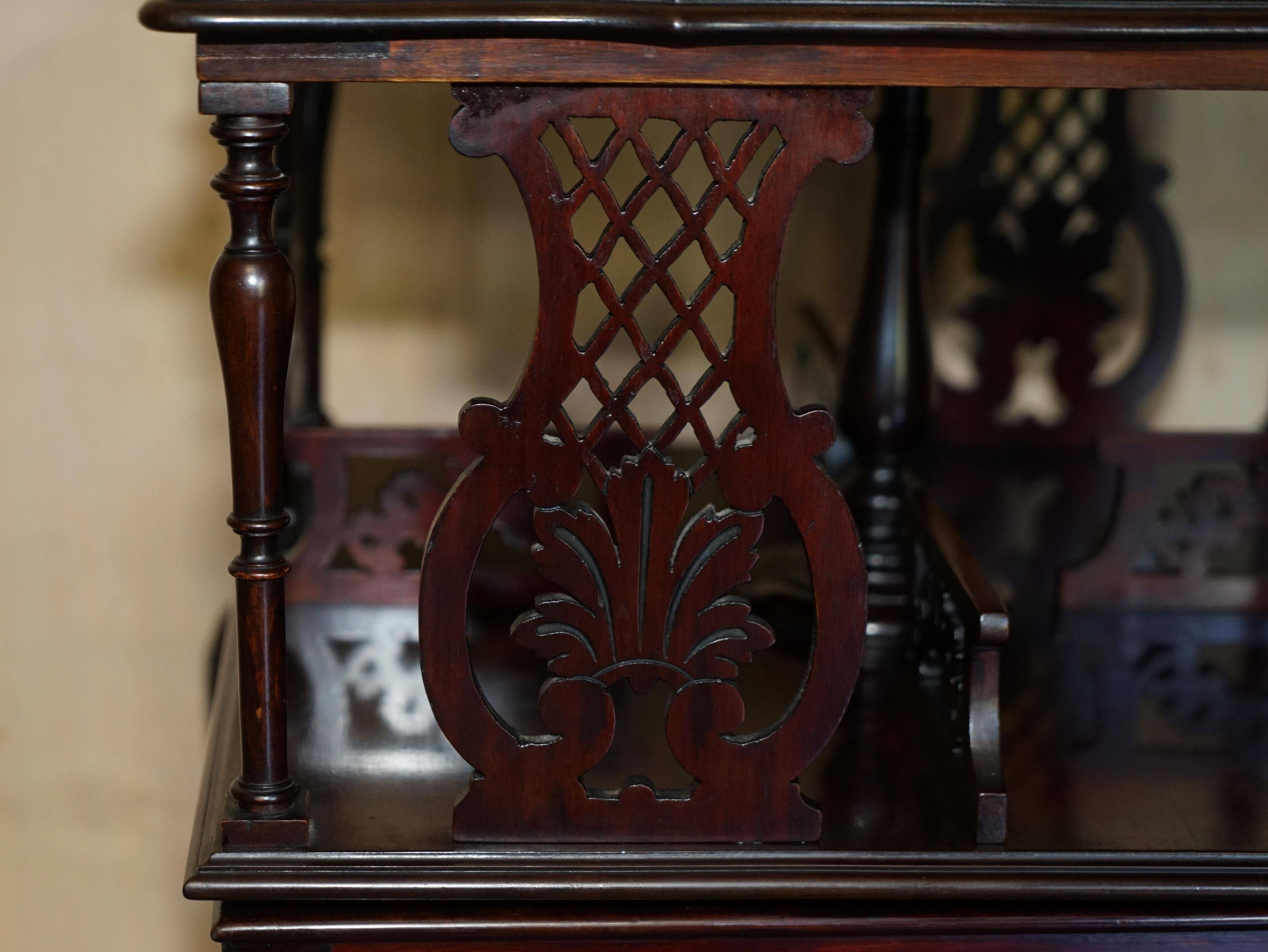 Bibliothèque tournante victorienne en bois dur