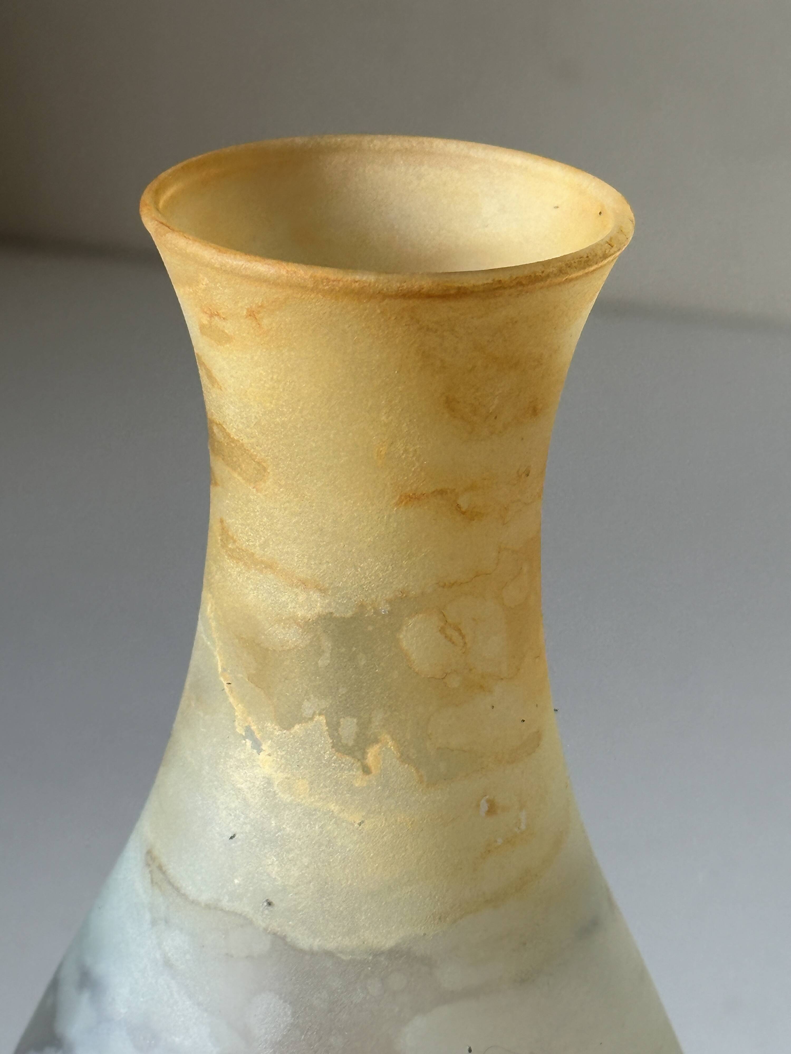 Acidulated art glass vase signed Galiano vintage 80s