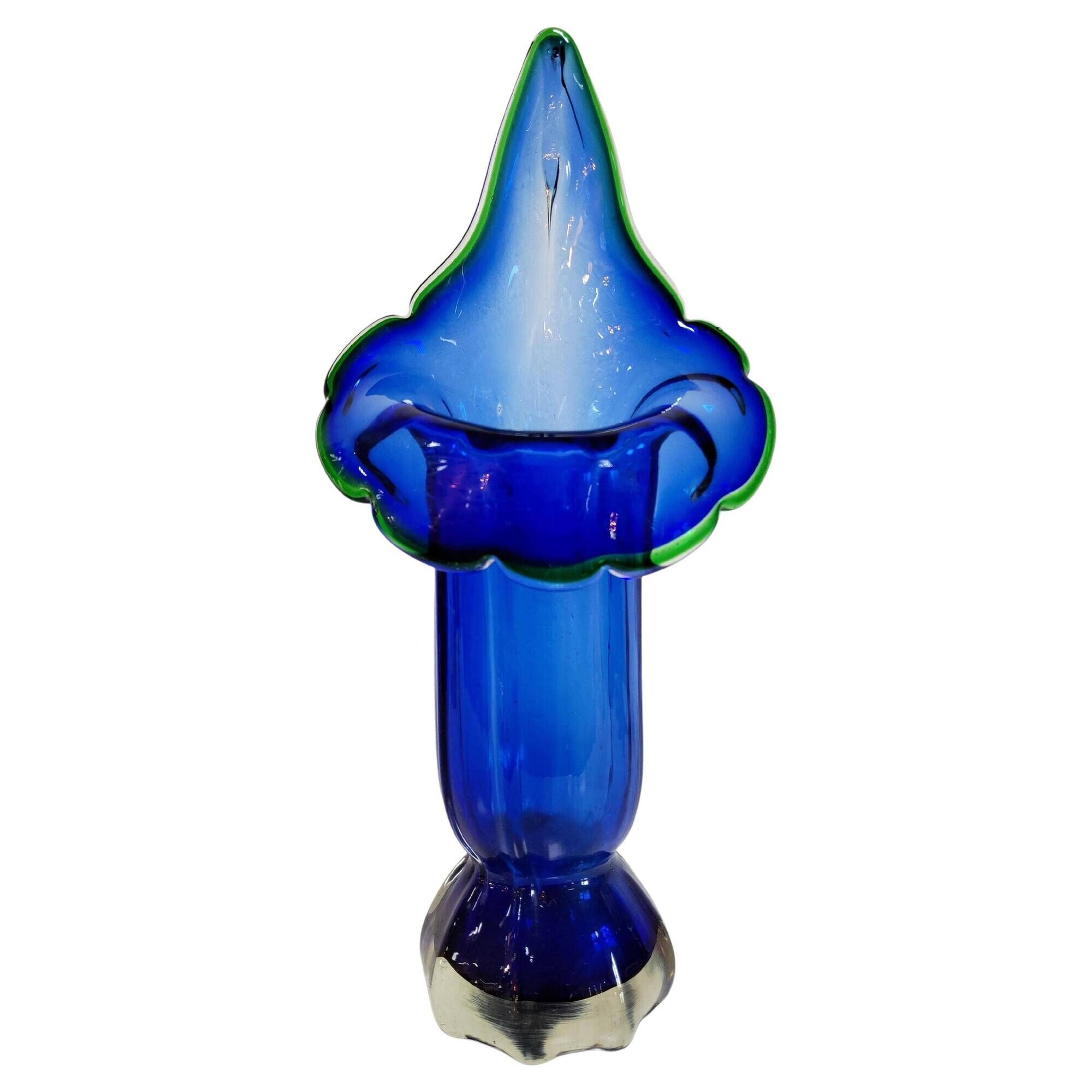 Murano glass vase in the shape of a Calla lily, 1960s