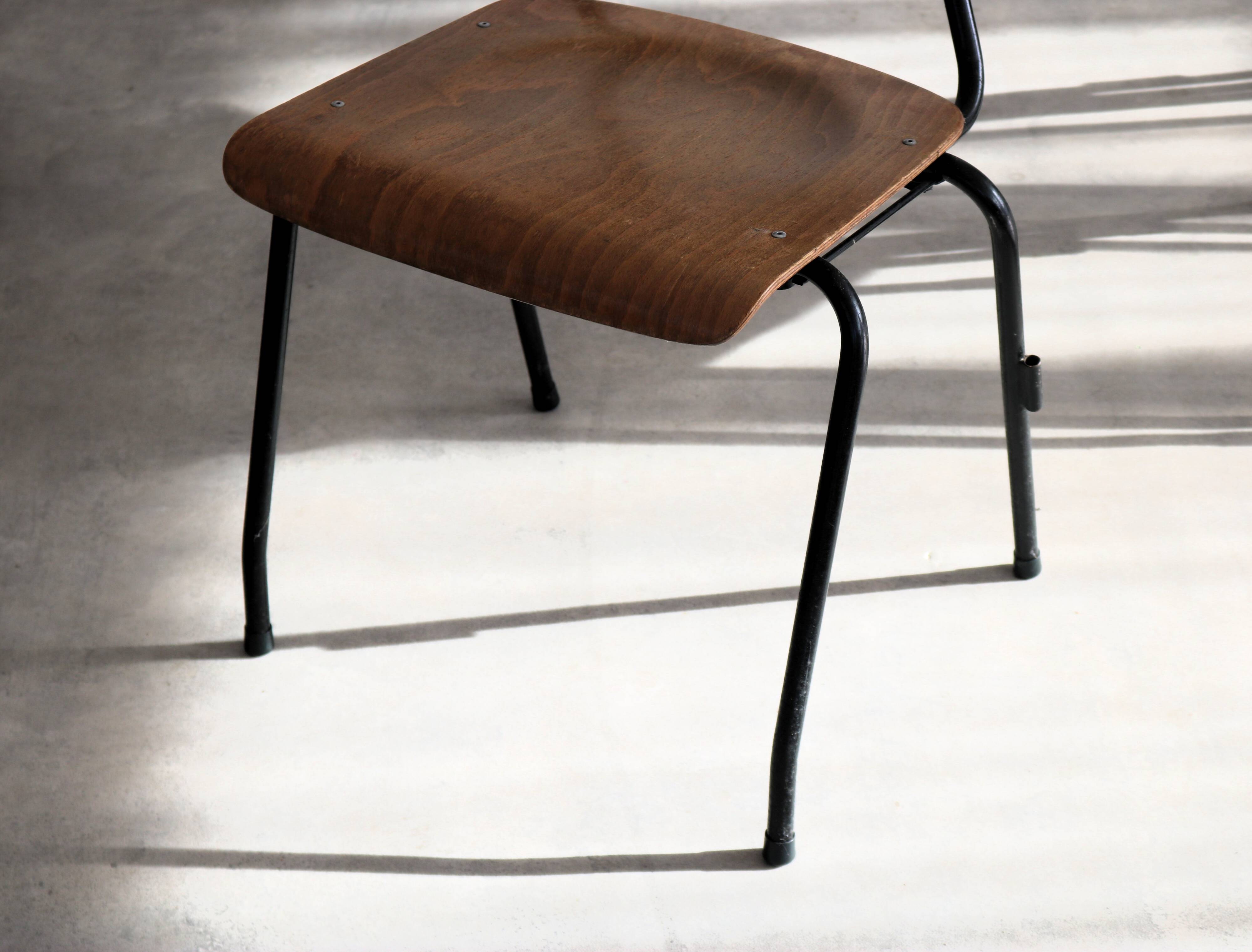 ensemble de 6 chaises de salle à manger industrielles
